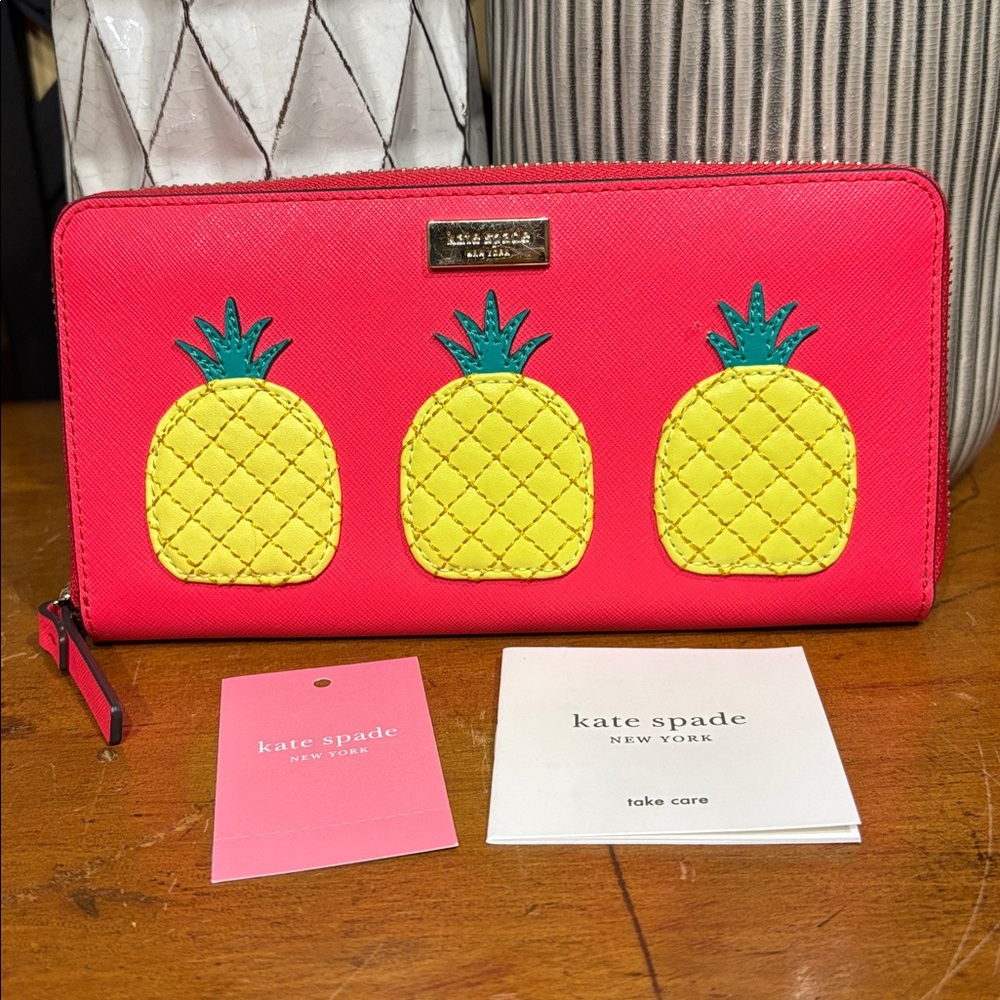Kate Spade Novelty How Refreshing Neda Pineapple Continental Wallet NWT - Picture 1 of 17